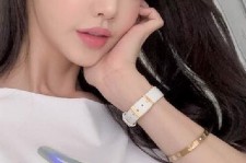 绵阳全国在线兼职女伴游联系人(富婆中介2717281818)