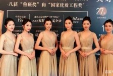 绵阳模特能够兼职吗(模特能够兼职吗百度)