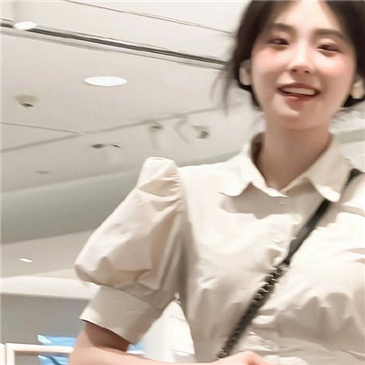 绵阳高端纯出女孩雇用(高端名媛定造)奢华游艇豪侈生活月入50W