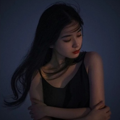绵阳伴游女生谢悦悦的资料