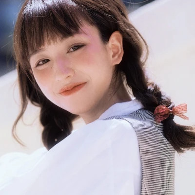 绵阳伴游女生郑晓晴的资料