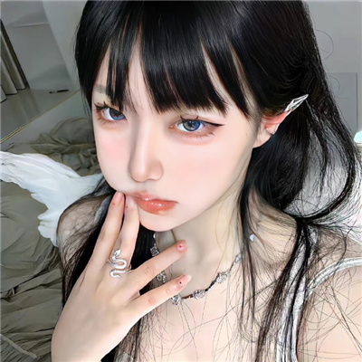 绵阳伴游女生张梦琪的资料