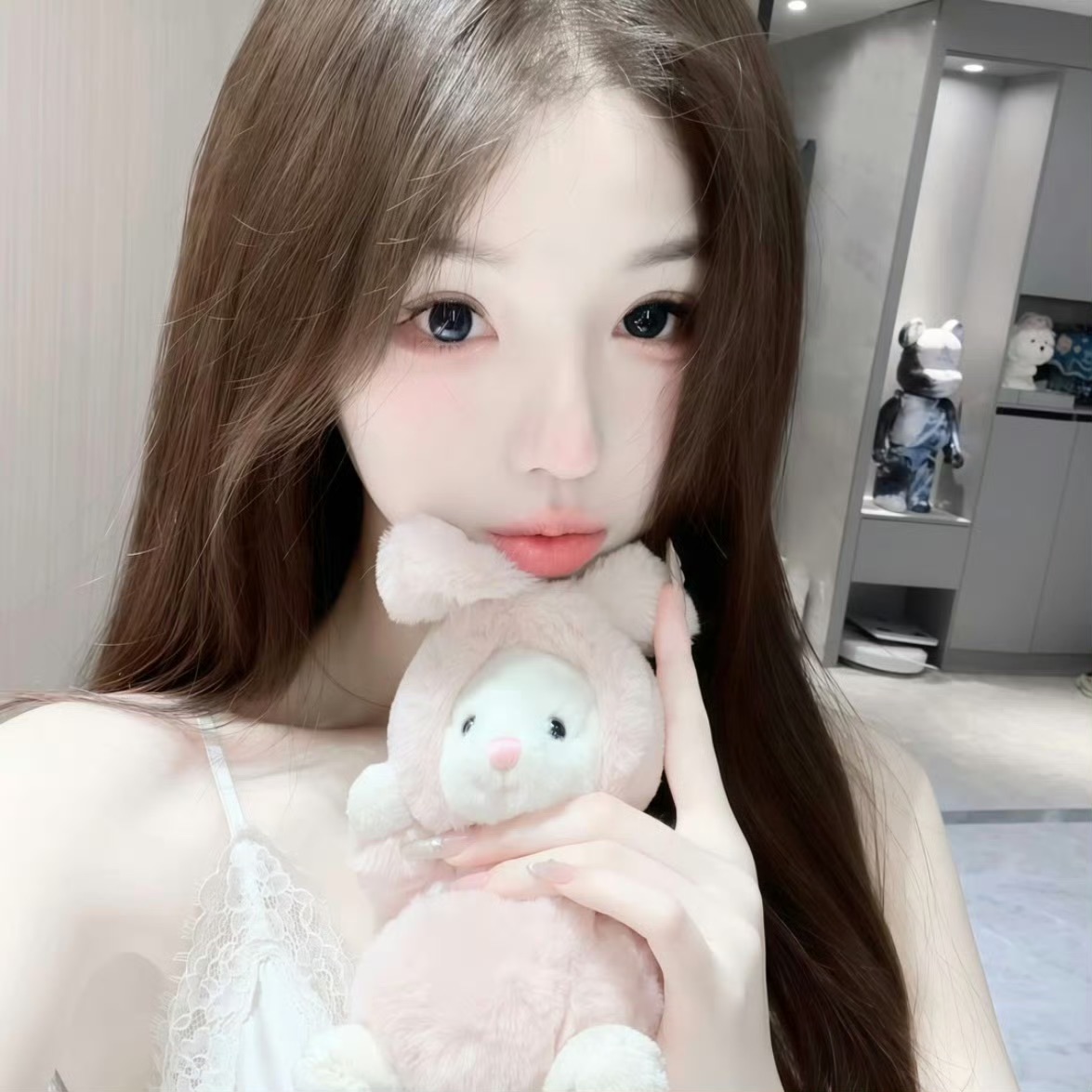 绵阳伴游女生朱珠的资料