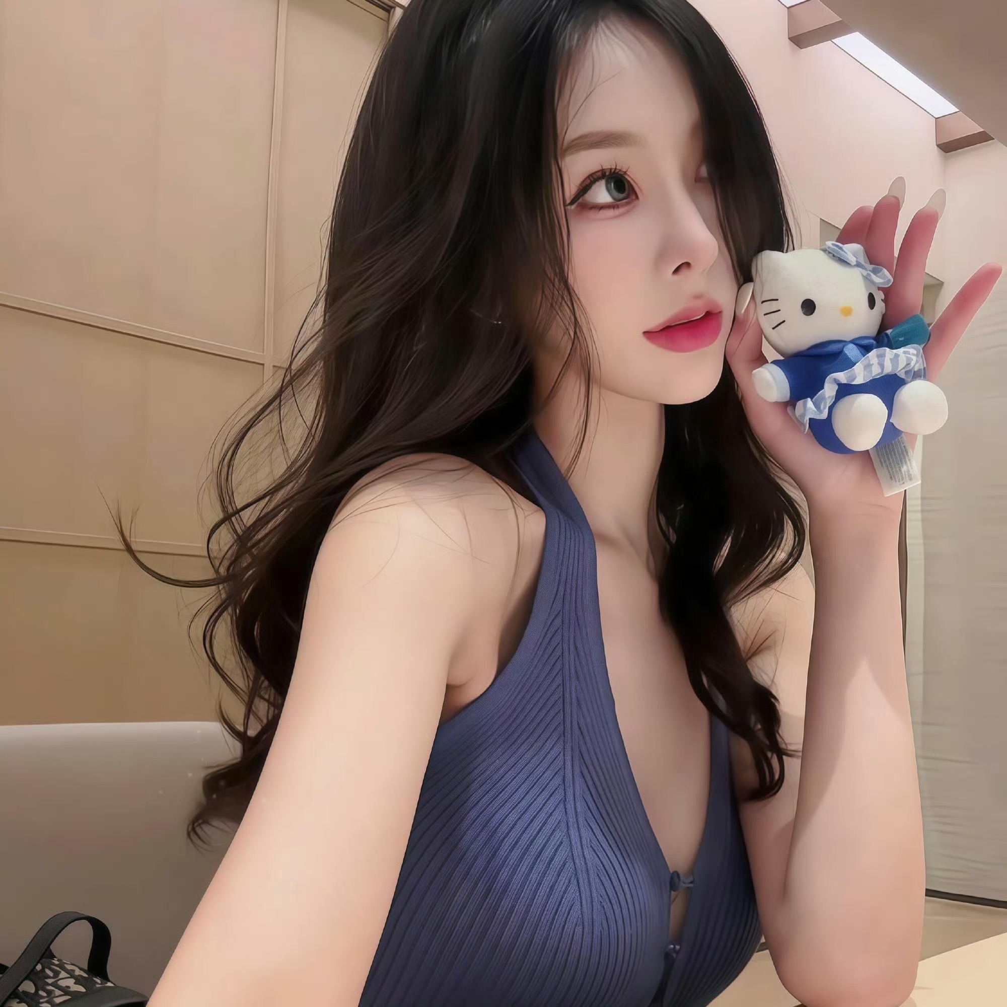 绵阳伴游女生鹿小婷的资料