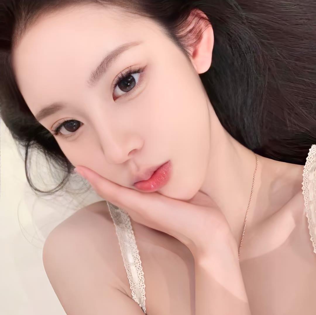 绵阳伴游女生佛白易的资料