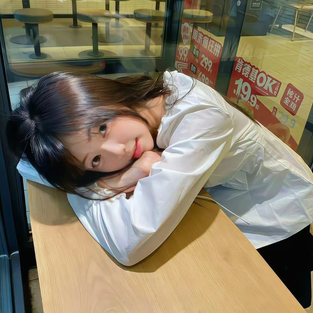 绵阳伴游女生沈雨晴的资料