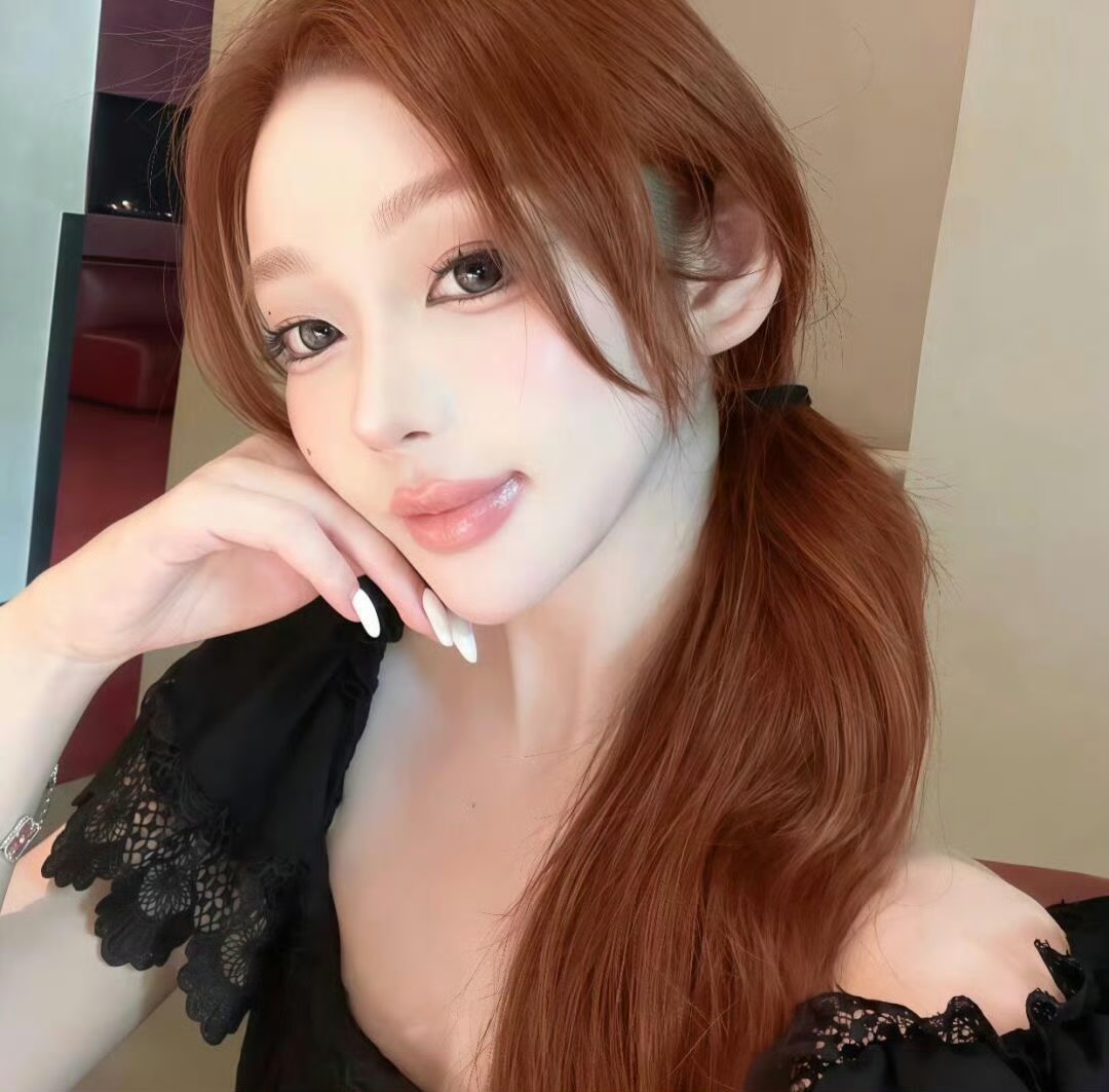 绵阳伴游女生 | Victoria LiLI的资料